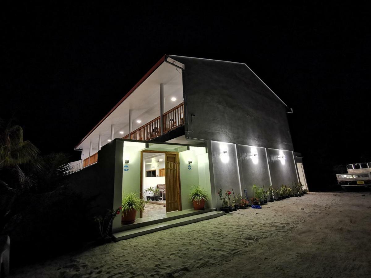 Thila Farm View Hotel Thoddoo Ngoại thất bức ảnh